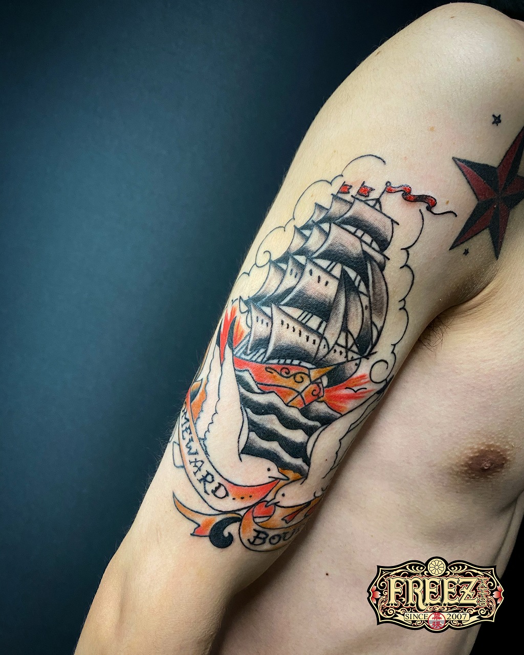 船のフラッシュタトゥーtattoo 千葉幕張刺青irezumi 千葉彫亜星 千葉タトゥーは千葉市花見川区幕張本郷のfree Z Tattoo フリーズタトゥー