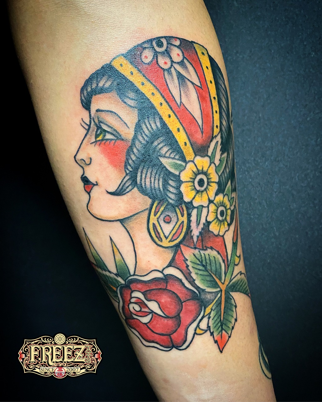 低価格 ジプシーガールのタトゥーtattoo【千葉幕張刺青irezumi】千葉 トップス